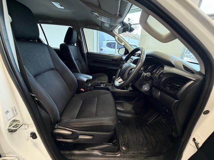 2024 Toyota Hilux SR Hi-Rider