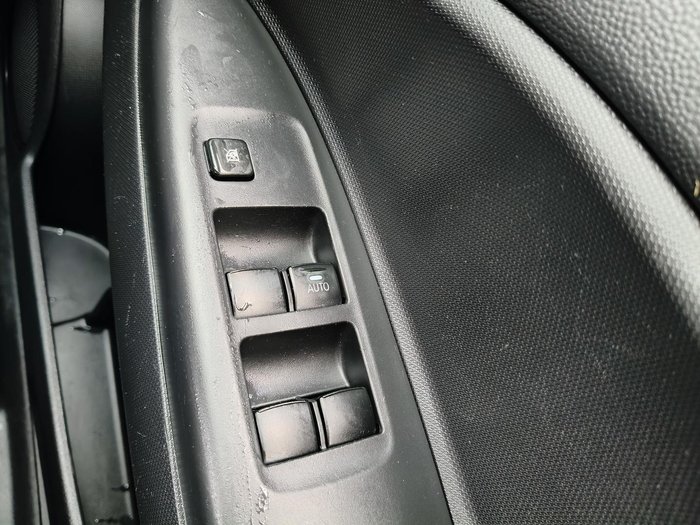 2016 Mitsubishi Mirage ES