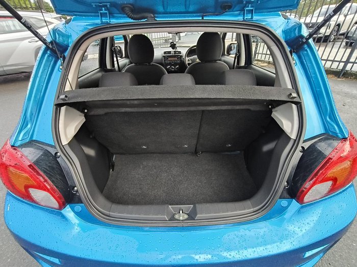 2016 Mitsubishi Mirage ES