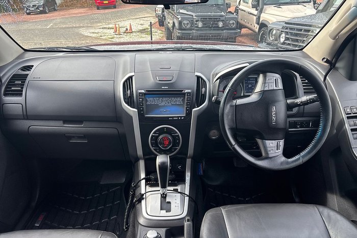 2015 Isuzu MU-X LS-T