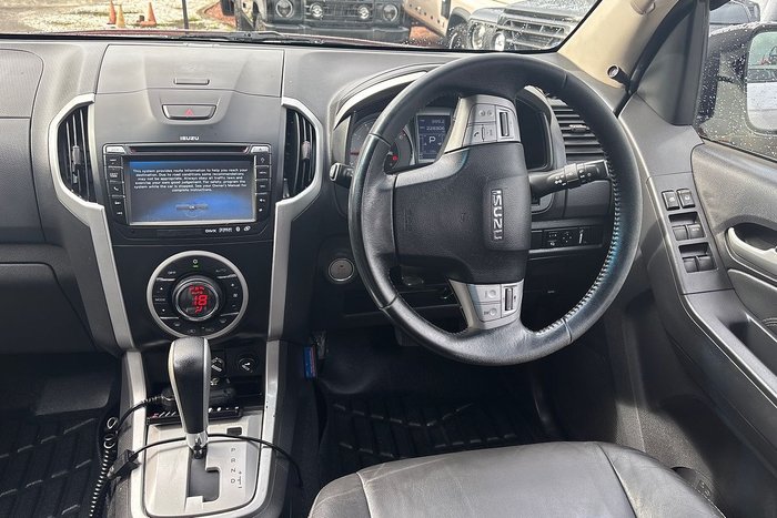 2015 Isuzu MU-X LS-T