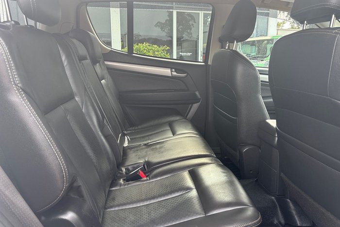 2015 Isuzu MU-X LS-T