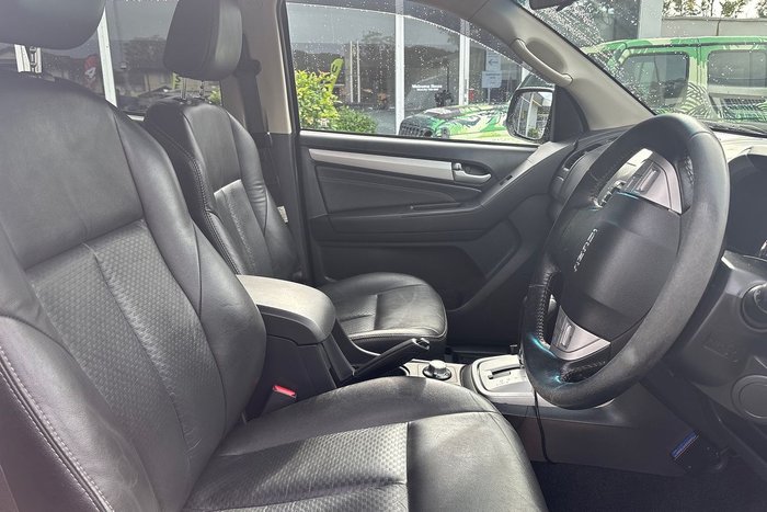 2015 Isuzu MU-X LS-T
