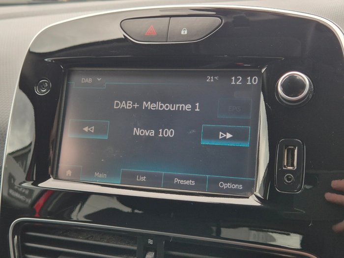 2017 Renault Clio Life