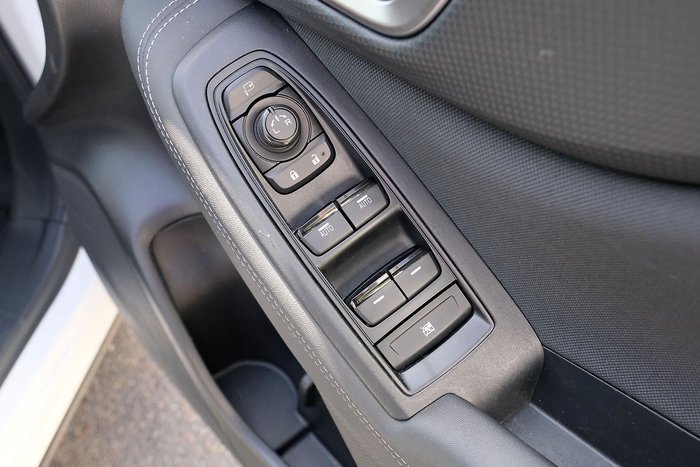 2025 Subaru Forester 2.5i