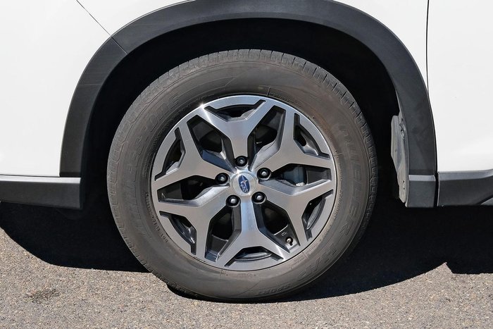 2025 Subaru Forester 2.5i