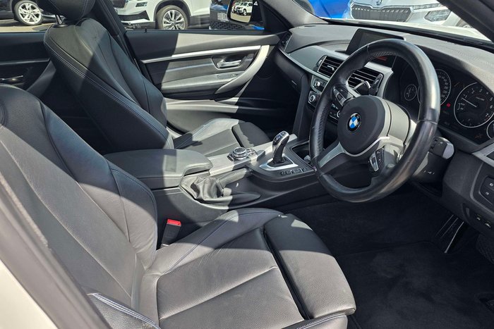 2018 BMW 3 Series 320i M Sport