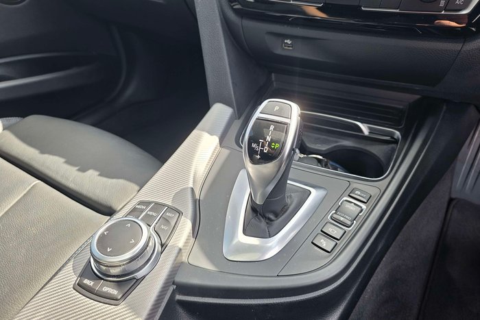 2018 BMW 3 Series 320i M Sport