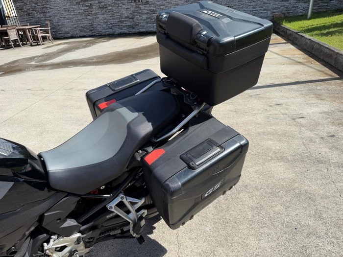 2022 BMW F 750 GS Triple Black