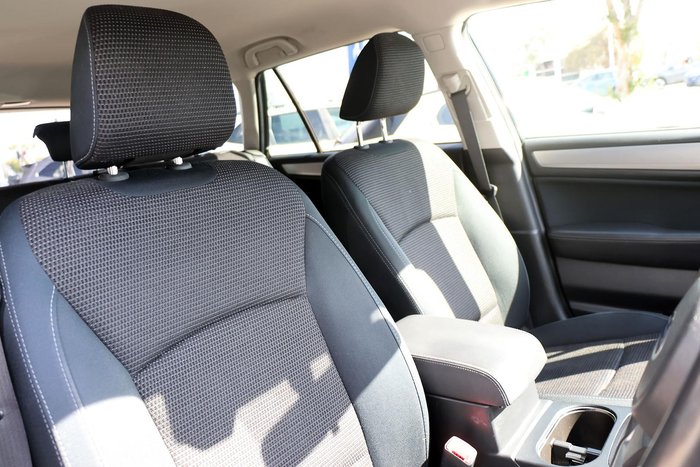 2019 Subaru Outback 2.5i