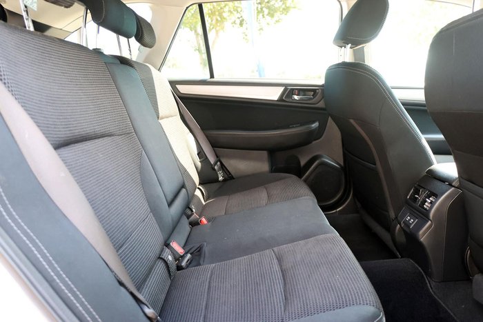 2019 Subaru Outback 2.5i