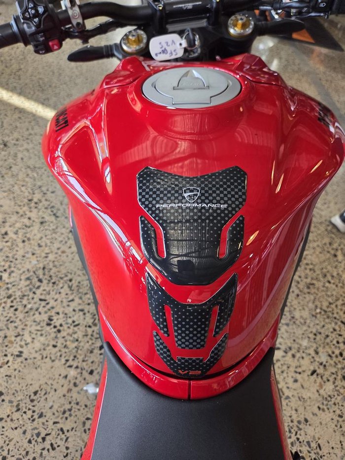 2025 Ducati Streetfighter V2 S