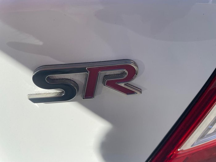 2013 Hyundai Accent SR RB3 Crystal White