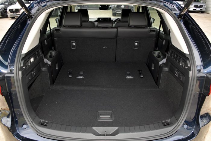 2025 Mazda CX-80 P50e Touring