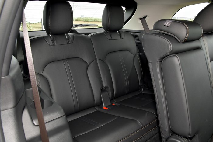 2025 Mazda CX-80 P50e Touring