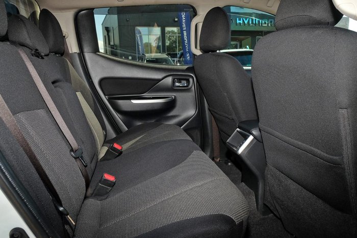 2019 Mitsubishi Triton GLS