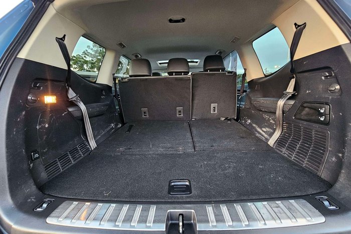 2022 LDV D90 Executive