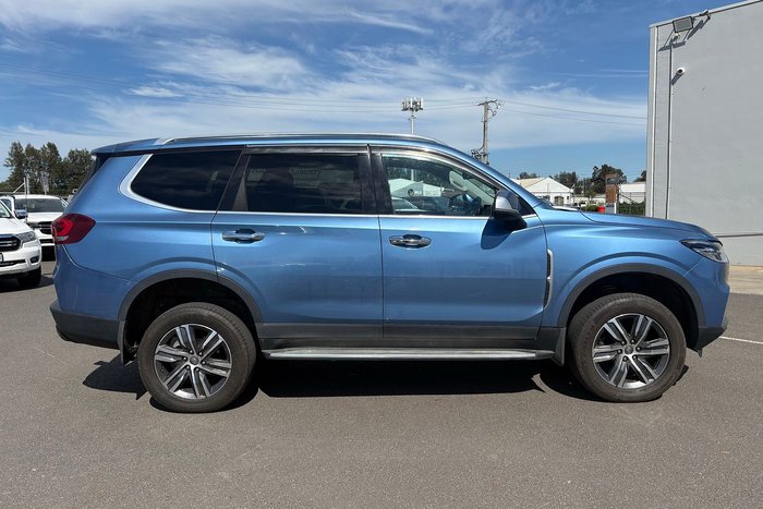 2022 LDV D90 Executive