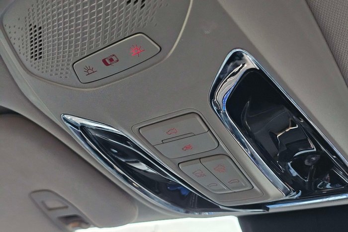 2022 LDV D90 Executive