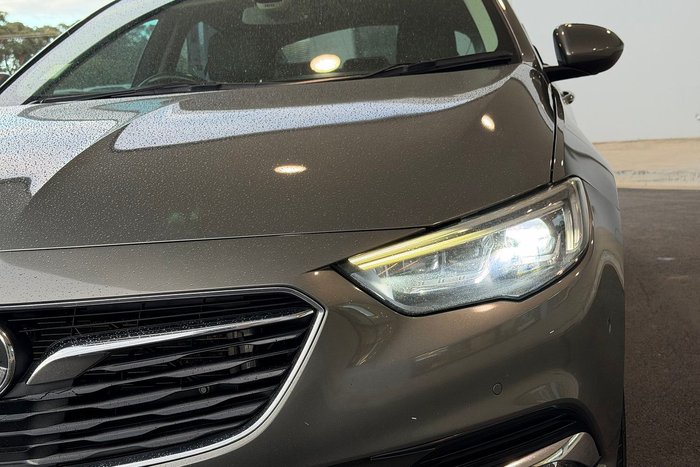 2019 Holden Calais V