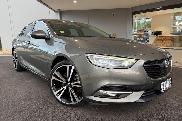 2019 Holden Calais V