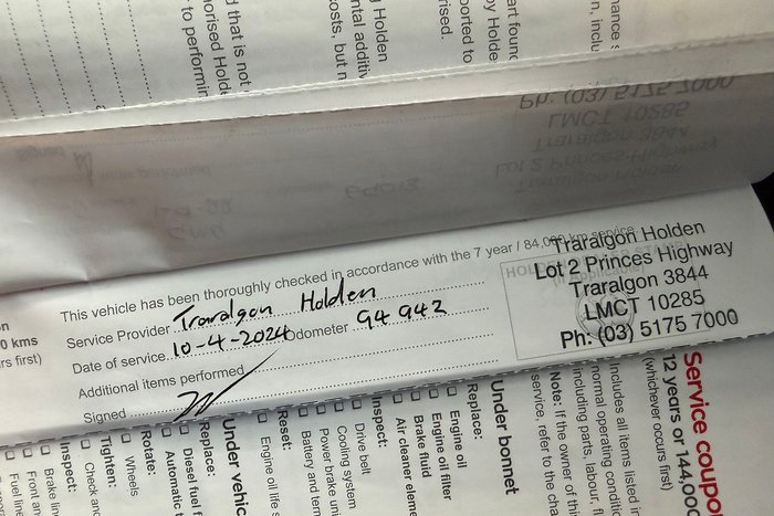 2019 Holden Calais V