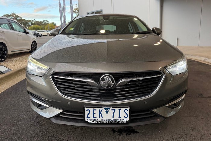 2019 Holden Calais V