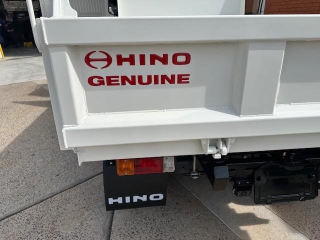 2025 Hino 300 Series 616 Tipper