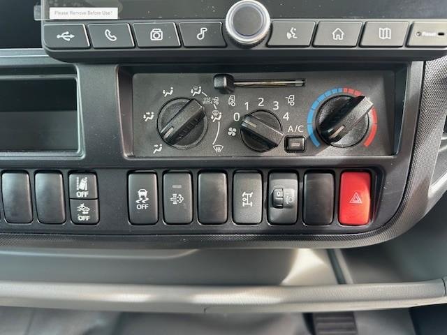 2025 Hino 300 Series 616 Tipper