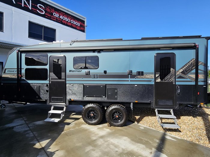 2026 Prime Edge Caravans Warrior Custom 23'9 Dual Bunk Dual Entry