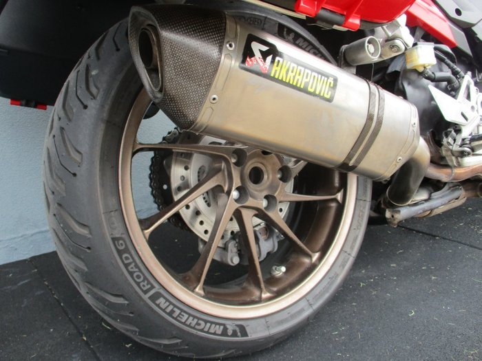 2017 Honda VFR800F ABS RED