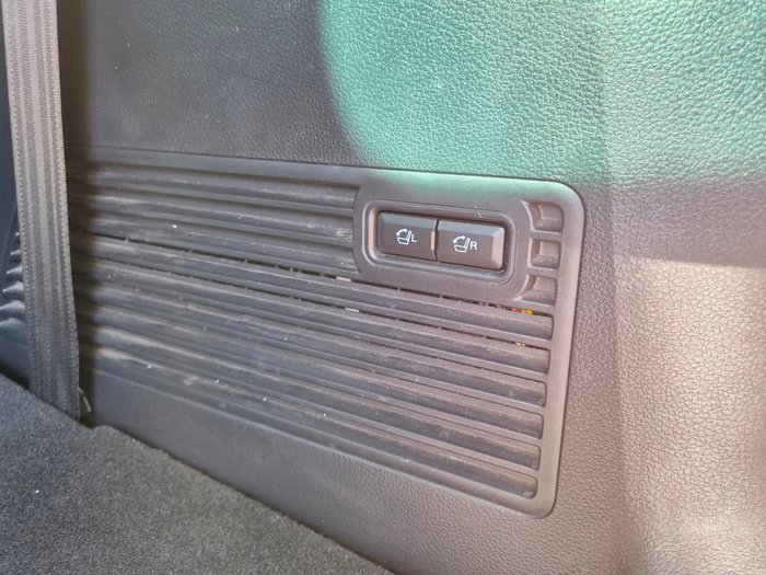 2020 Ford Everest Titanium