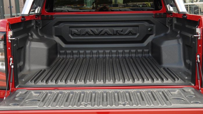 2026 Nissan Navara ST-X