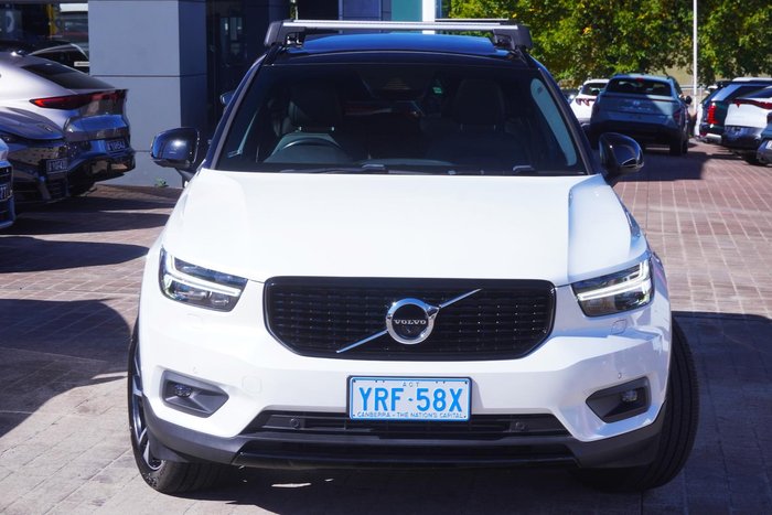 2019 Volvo XC40 T5 R-Design
