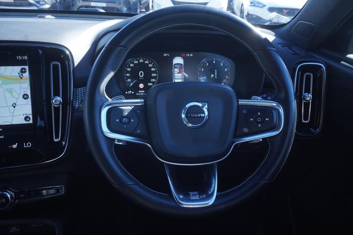 2019 Volvo XC40 T5 R-Design