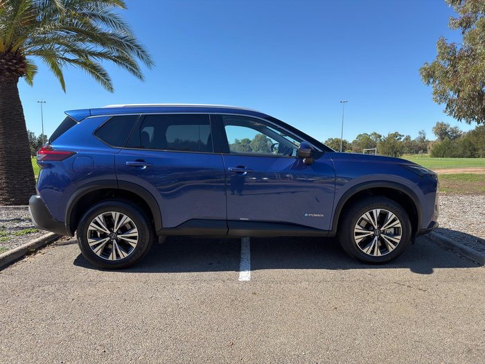 2025 Nissan X-TRAIL ST-L e-POWER