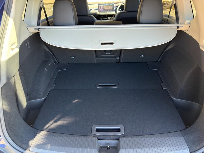 2025 Nissan X-TRAIL ST-L e-POWER