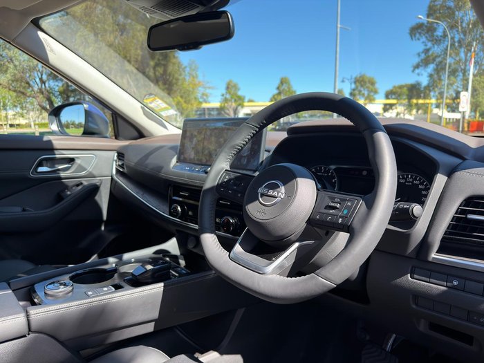 2025 Nissan X-TRAIL ST-L e-POWER