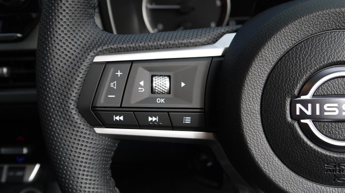 2026 Nissan Navara ST-X