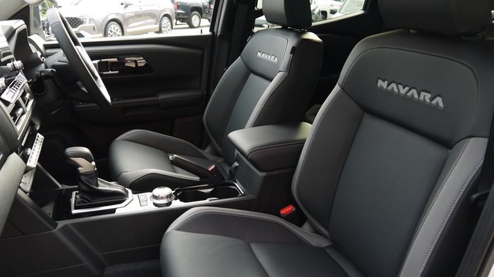 2026 Nissan Navara ST-X