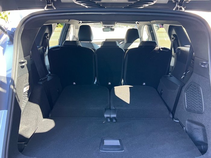 2025 Peugeot 5008 Allure e-DCS