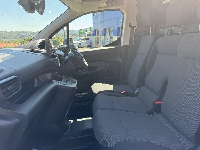 2025 Peugeot Partner Pro Low Roof SWB