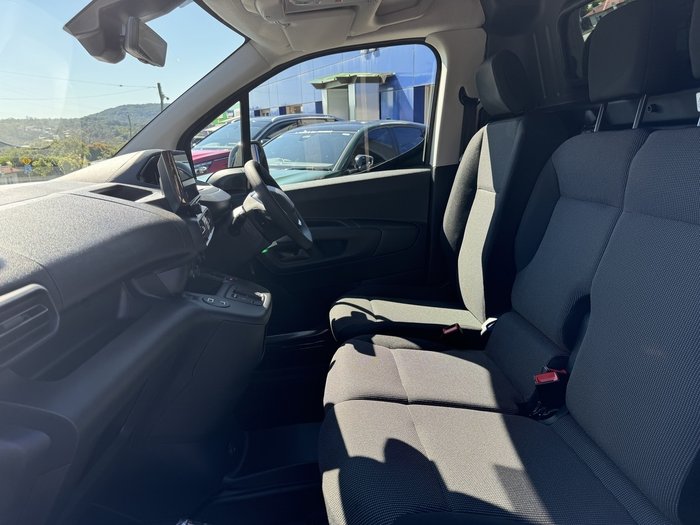 2025 Peugeot Partner Pro Low Roof LWB