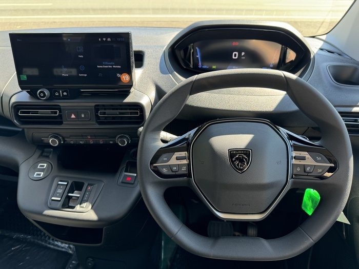 2025 Peugeot Partner Pro Low Roof LWB