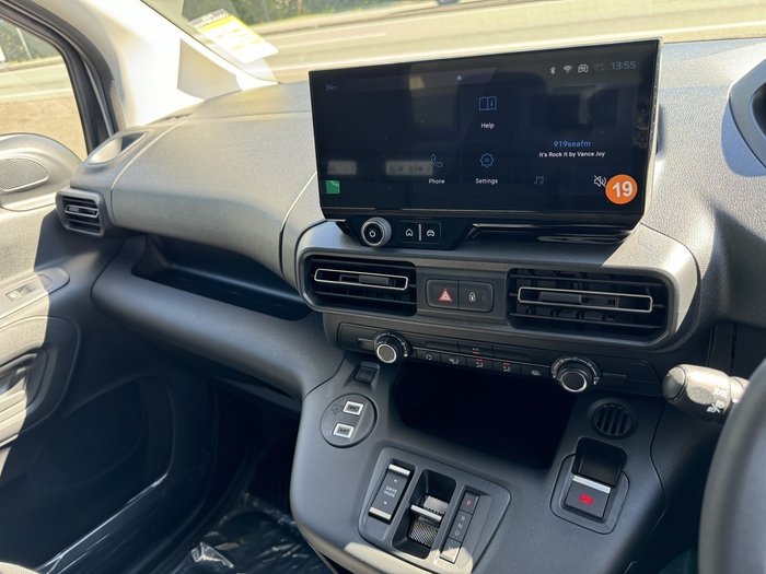 2025 Peugeot Partner Pro Low Roof LWB