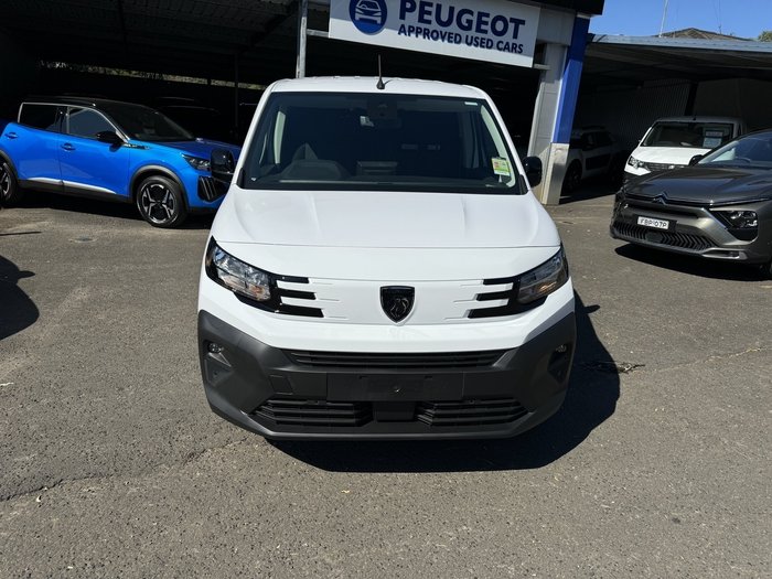 2025 Peugeot Partner Pro Low Roof LWB