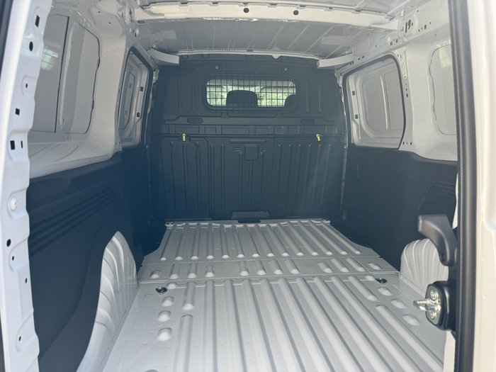 2025 Peugeot Partner Pro Low Roof LWB