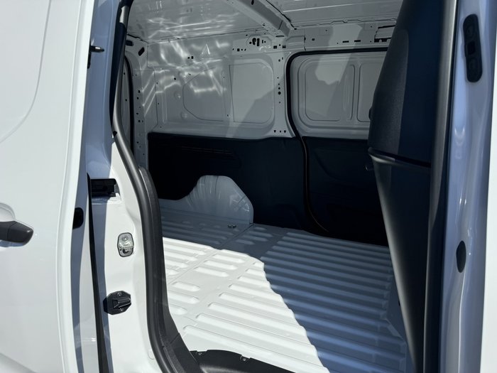 2025 Peugeot Partner Pro Low Roof LWB