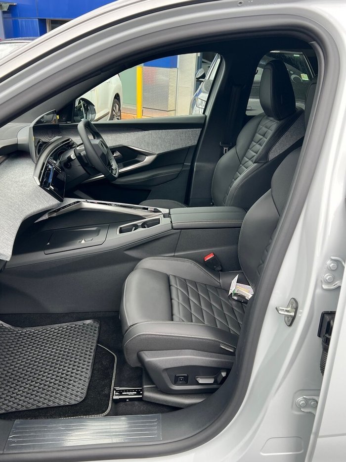 2025 Peugeot 3008 GT Premium e-DCS Hybrid