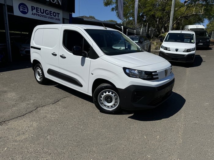 2025 Peugeot Partner